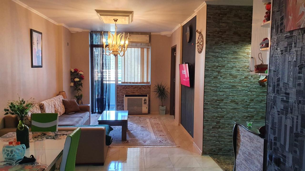 Apartment In Yalchin Star Residence 巴统 外观 照片