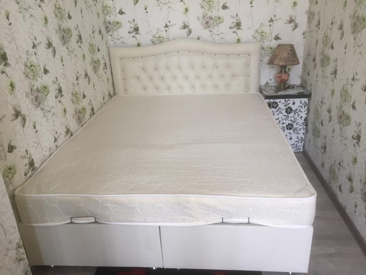 Apartment In Yalchin Star Residence 巴统 外观 照片